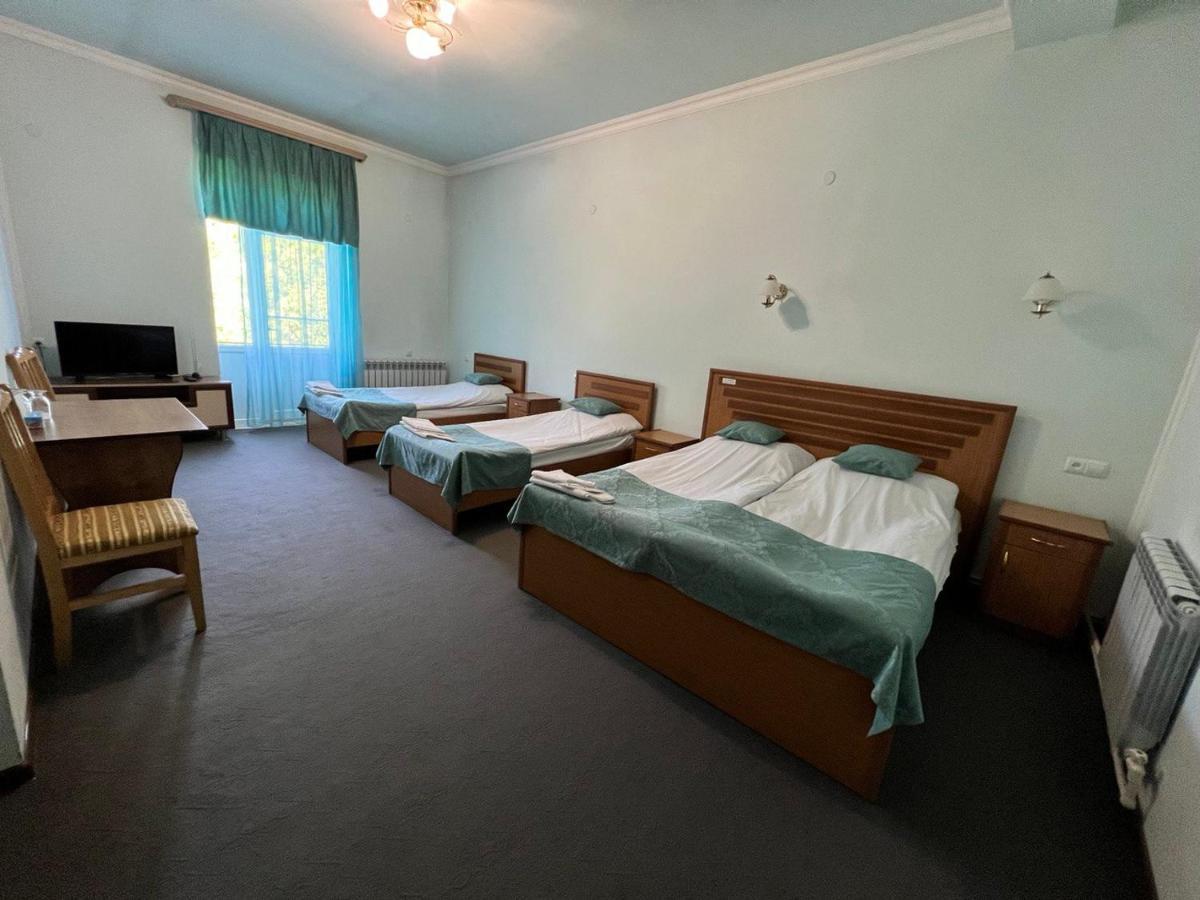 Hotel Mthnadzor Goris Esterno foto