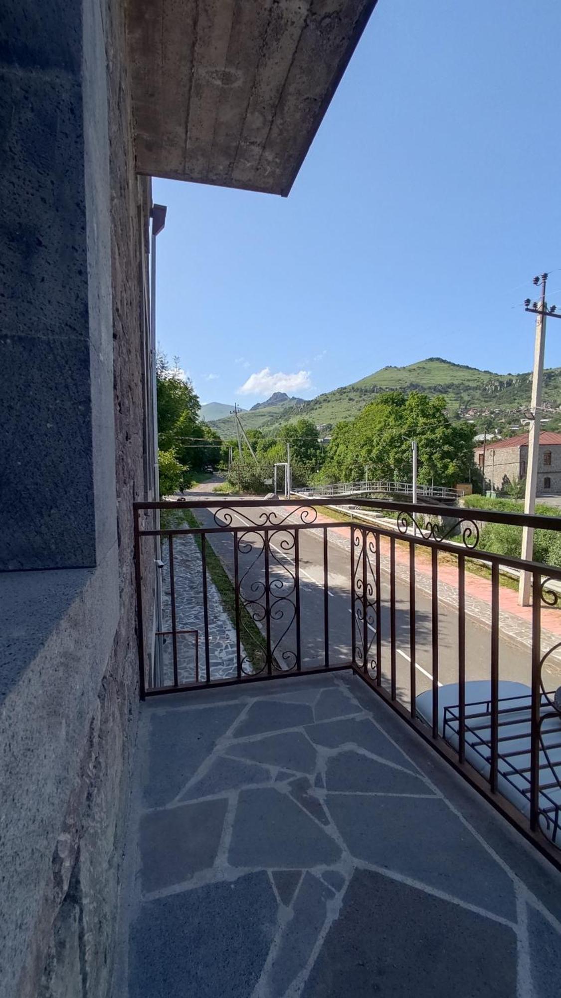 Hotel Mthnadzor Goris Esterno foto