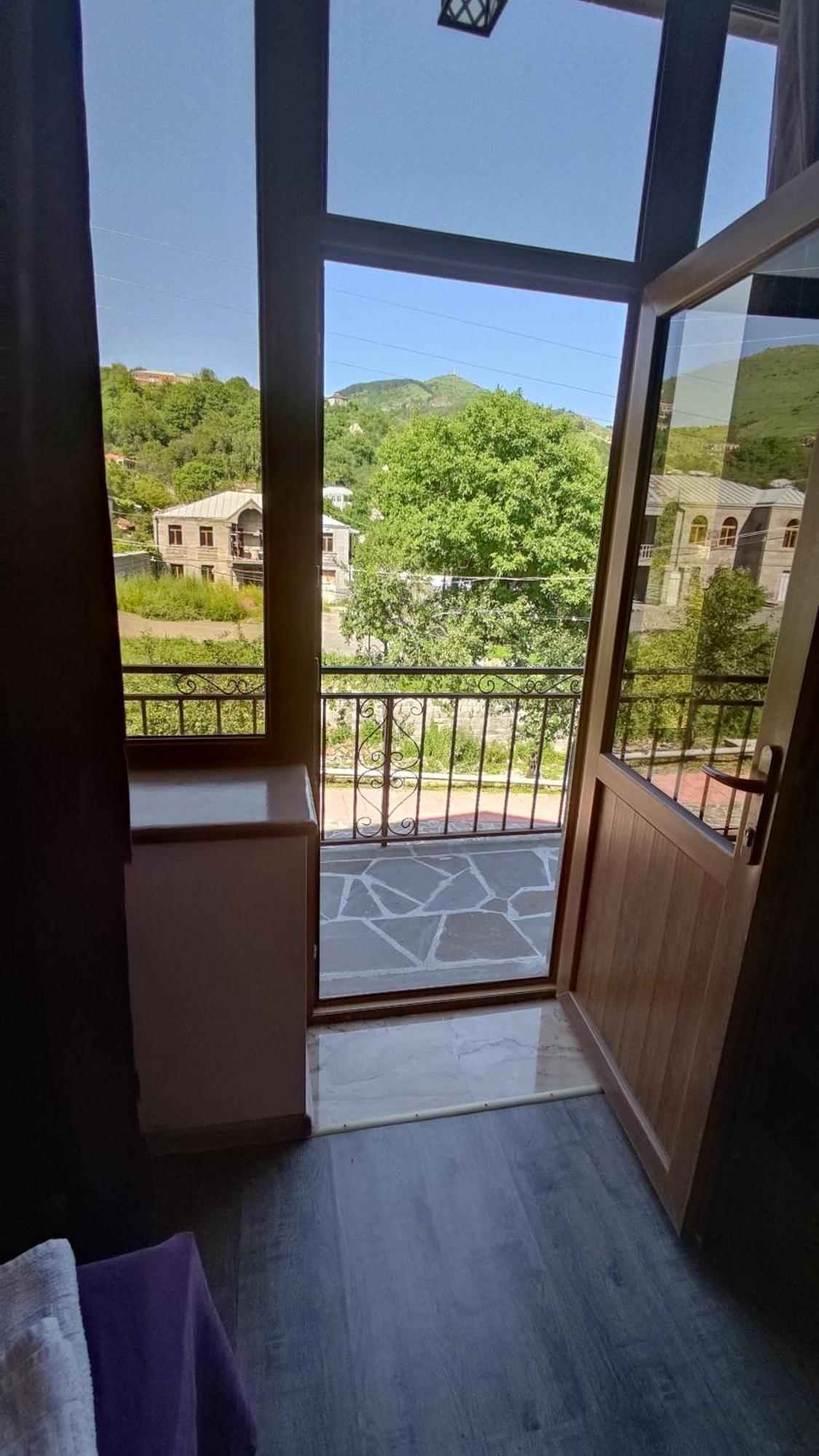 Hotel Mthnadzor Goris Esterno foto