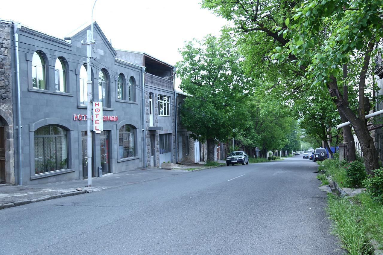 Hotel Mthnadzor Goris Esterno foto